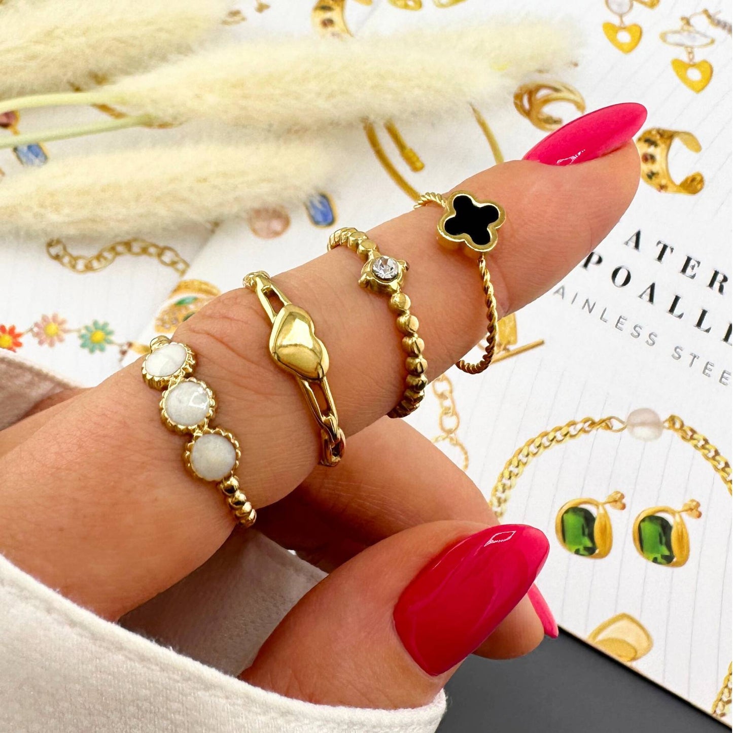 18K gold plated Stainless steel Heart finger ring, Intensity - The Best Accessory
