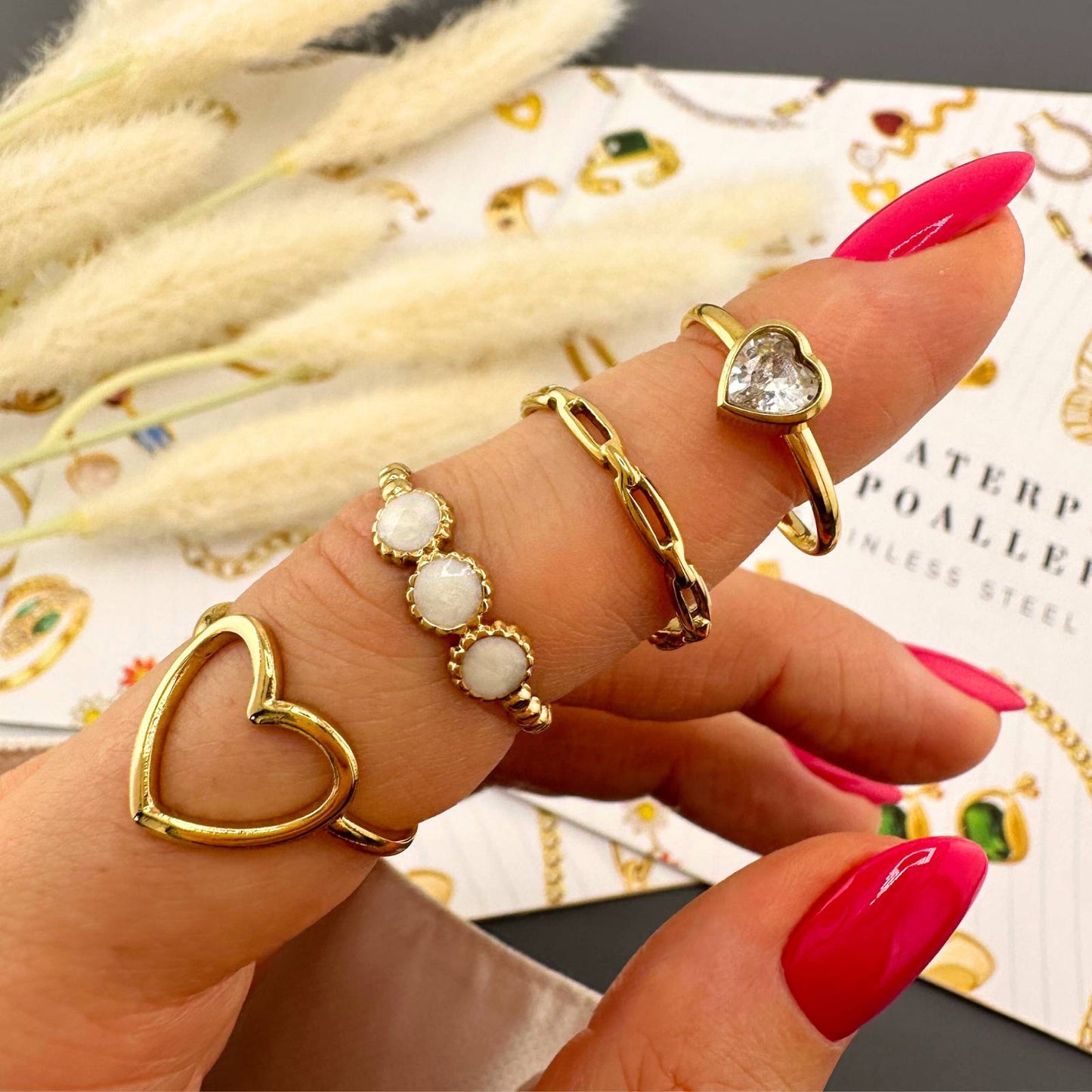 18K gold plated Stainless steel Heart finger ring, Intensity - The Best Accessory