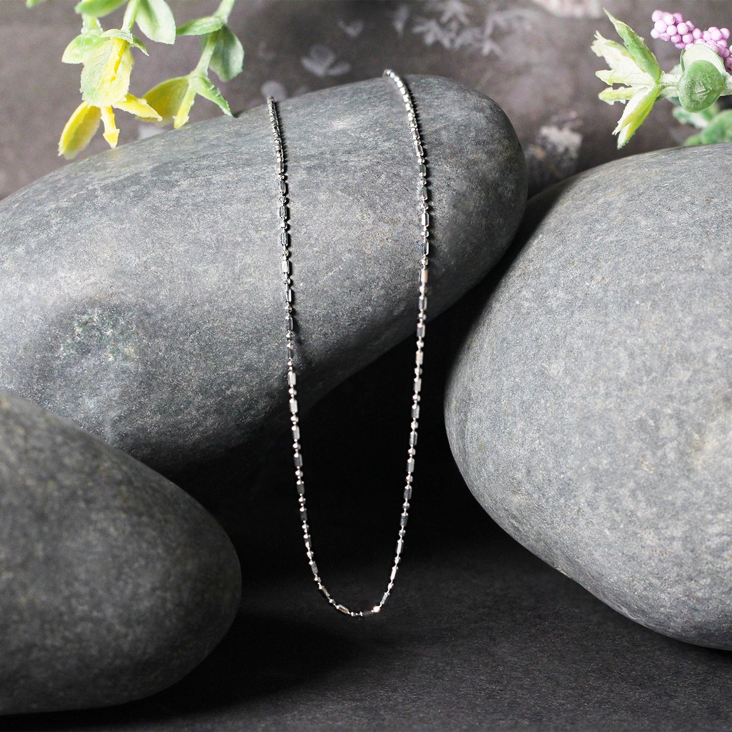 14k White Gold Diamond-Cut Bead Chain (0.90 mm) - The Best Accessory