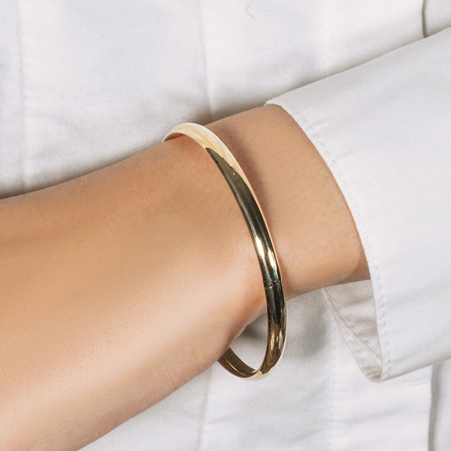 10k Yellow Gold Dome Style Shiny Bangle (3.30 mm) - The Best Accessory