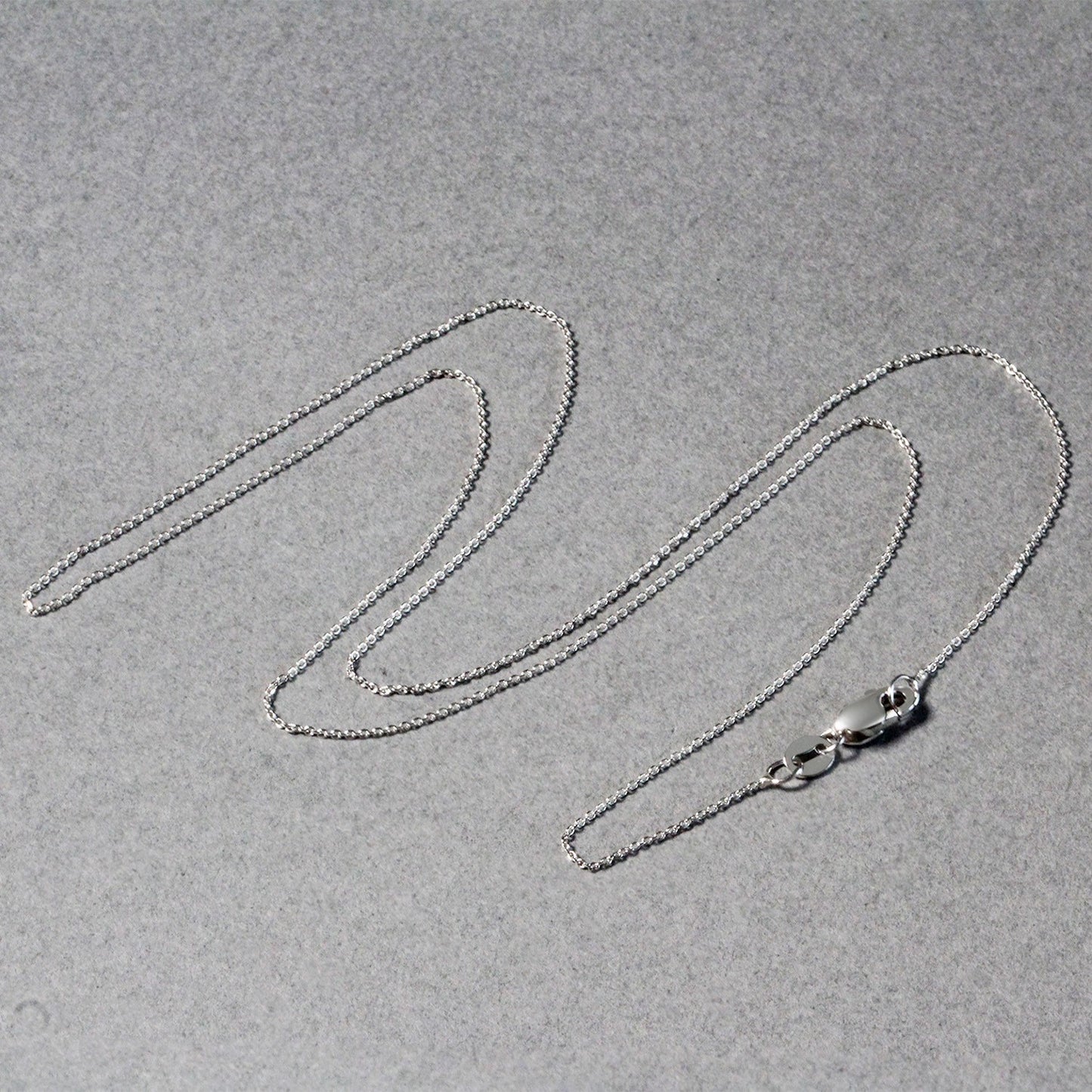 14k White Gold Cable Link Chain (0.50 mm) - The Best Accessory