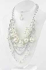 Pearl & Chain Necklace Set - The Best Accessory