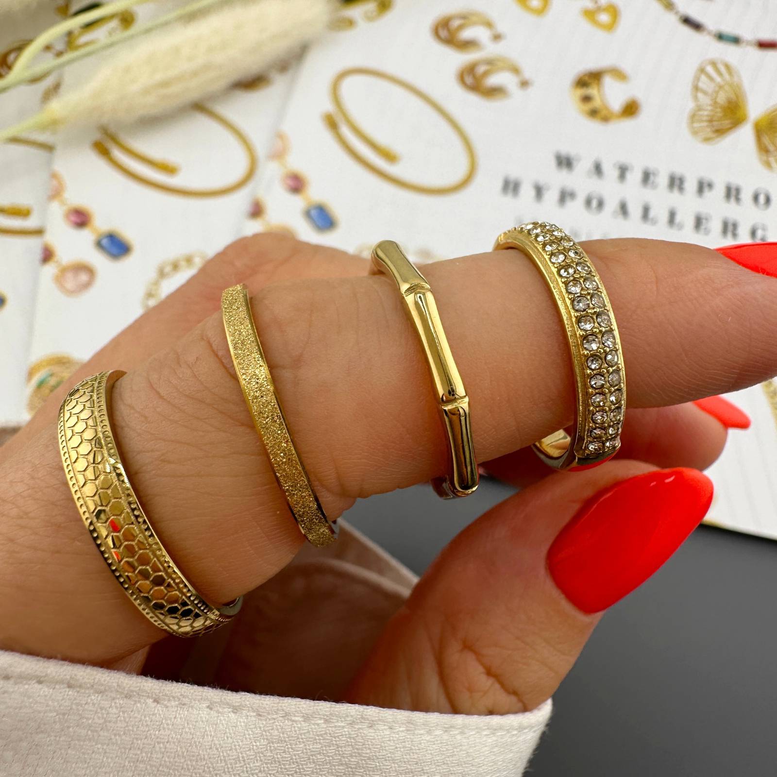 18K gold plated Stainless steel finger ring, Intensity - The Best Accessory