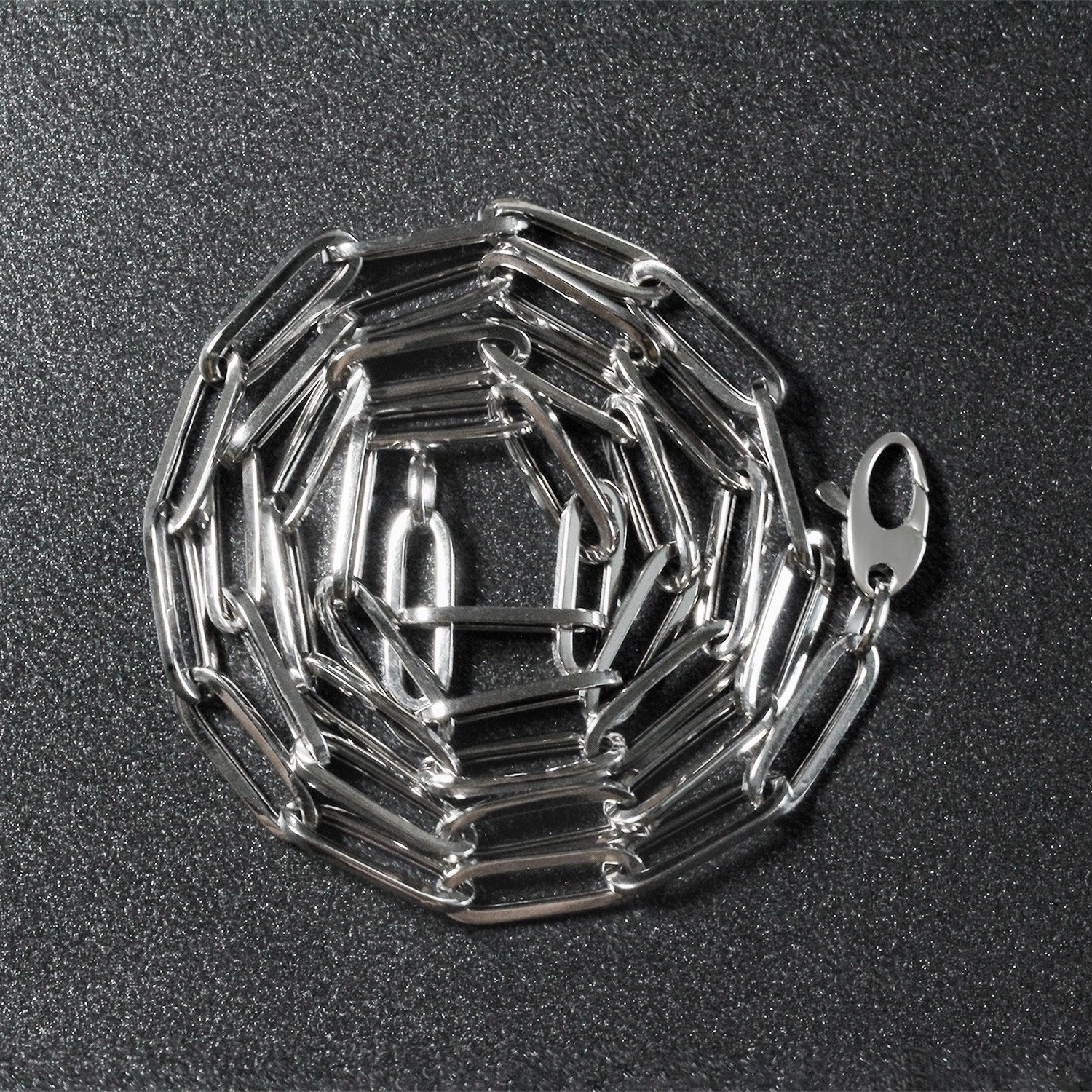 14k White Gold Bold Paperclip Chain (4.2 mm) - The Best Accessory