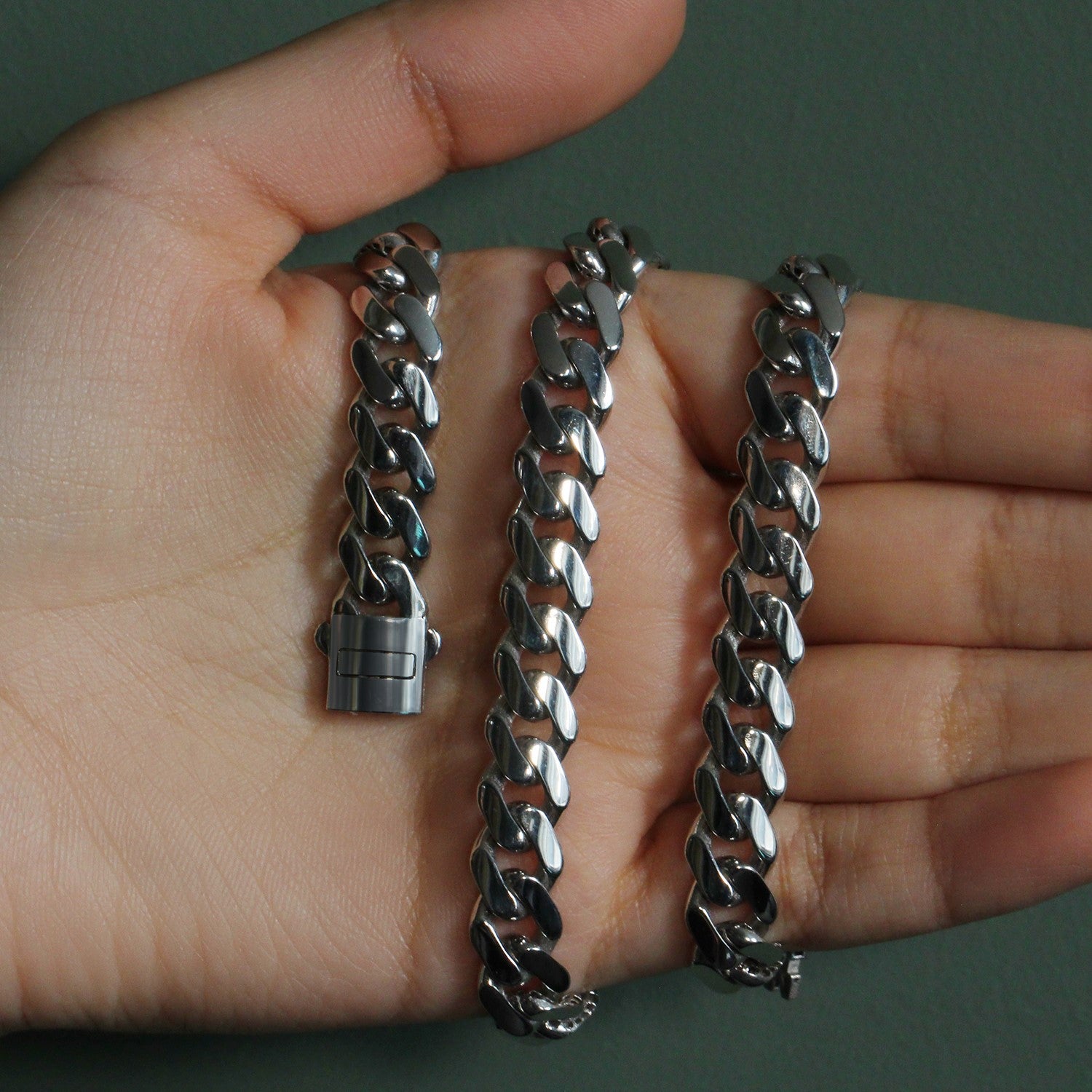 14k White Gold 22 inch Polished Curb Chain Necklace - The Best Accessory