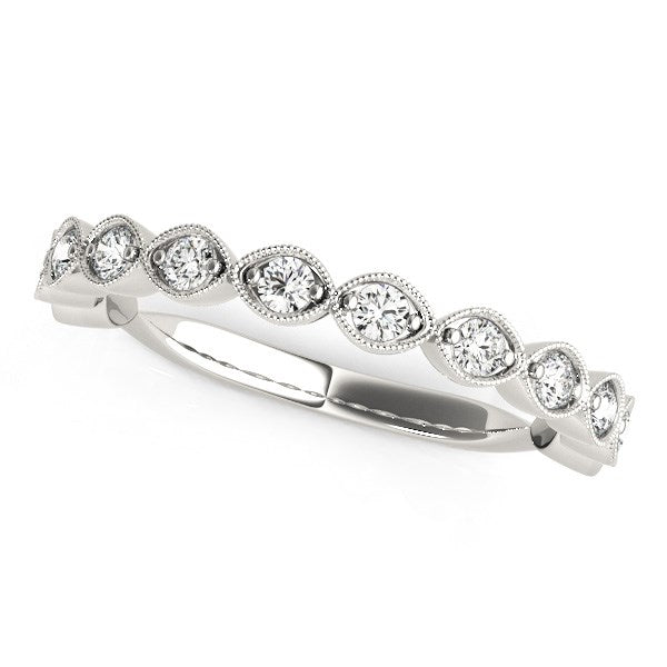 14k White Gold Antique Style Diamond Wedding Band (3/8 cttw) - The Best Accessory