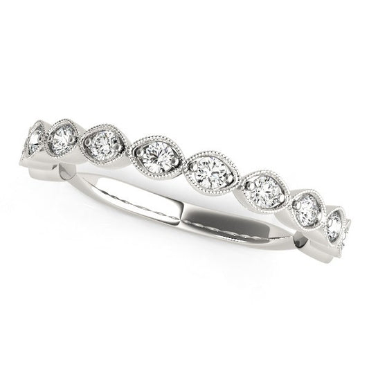 14k White Gold Antique Style Diamond Wedding Band (3/8 cttw) - The Best Accessory