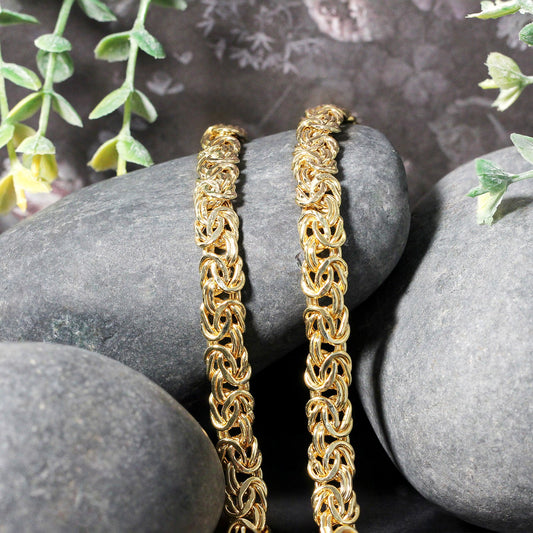 14k Yellow Gold Byzantine Motif Chain Necklace - The Best Accessory