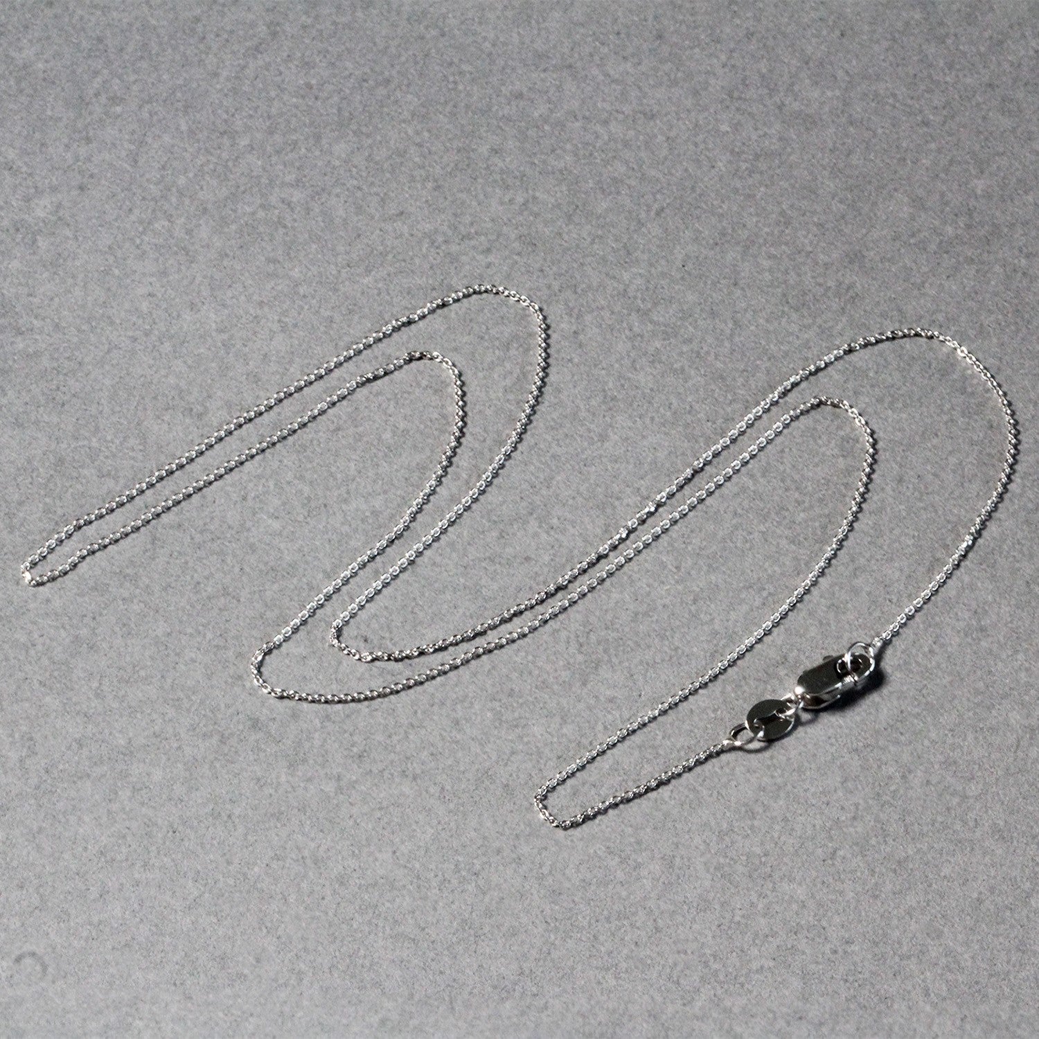 14k White Gold Cable Link Chain (0.50 mm) - The Best Accessory