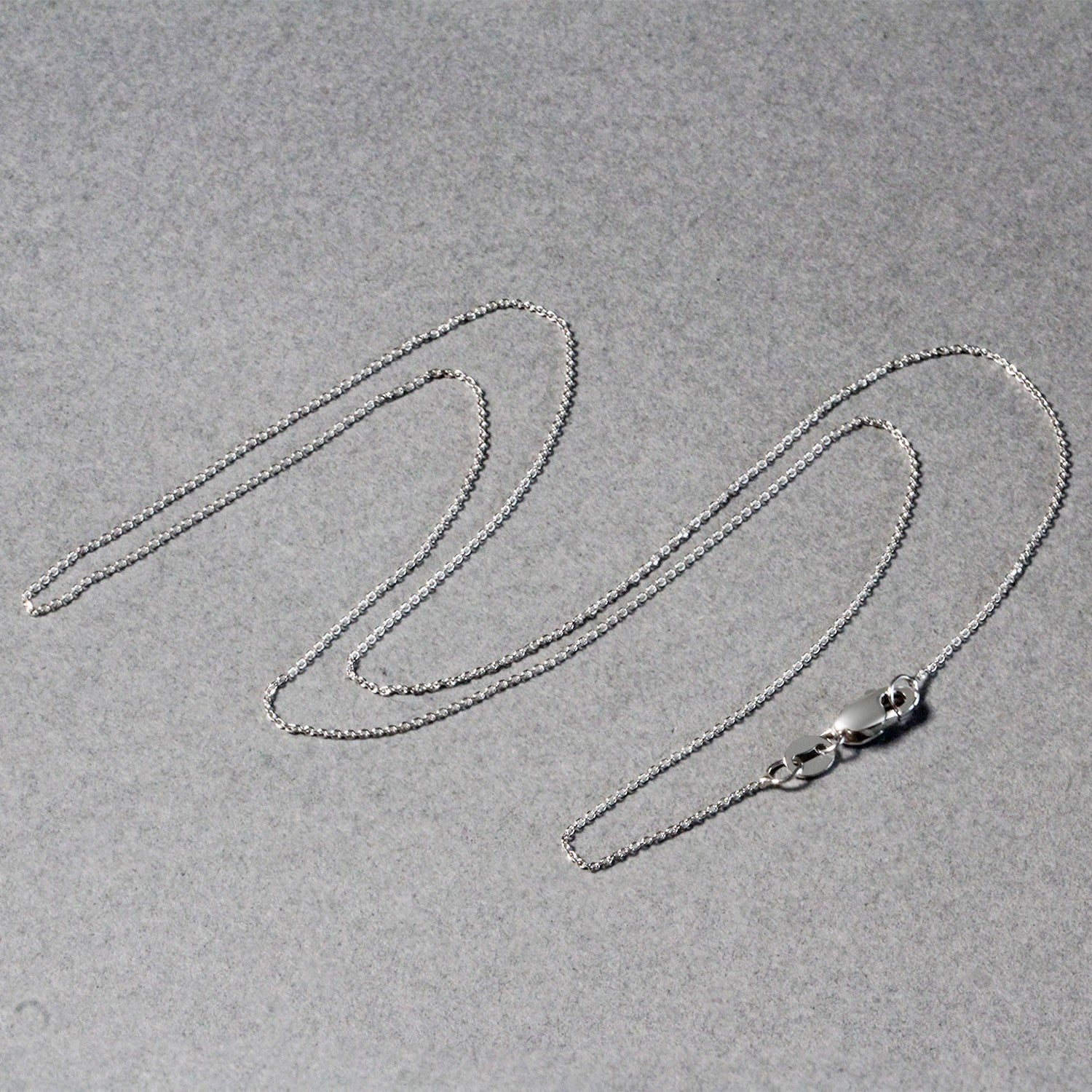 14k White Gold Cable Link Chain (0.50 mm) - The Best Accessory