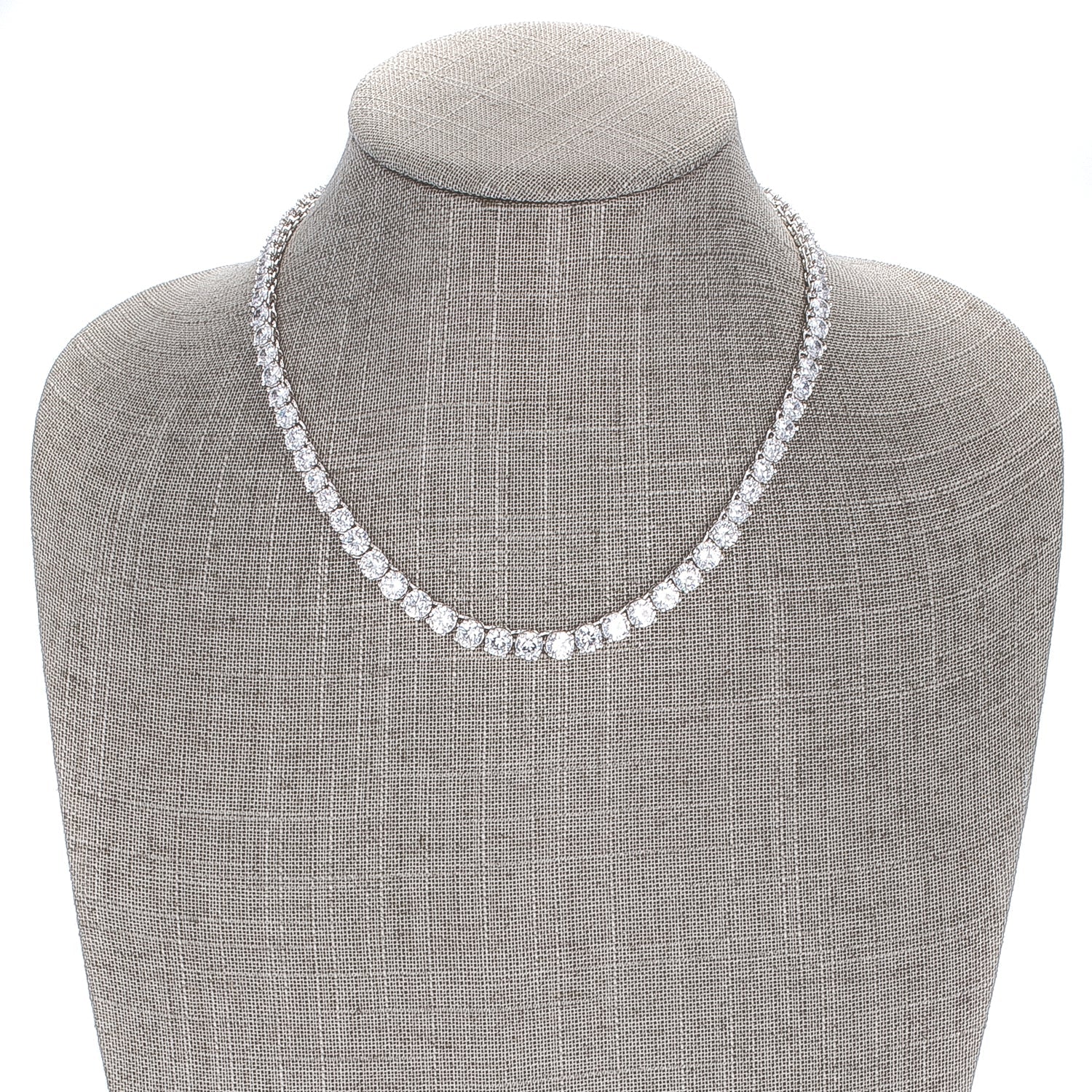 Graduated Cubic Zirconia Necklace - The Best Accessory