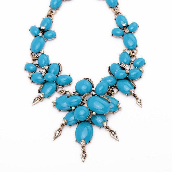 The Best Accessory Chunky Turquois Opaque Collar Necklace